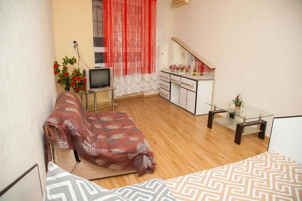 Zaporizhia Semi-Luxury Apartment On Zhukovskogo Street 57 المظهر الخارجي الصورة